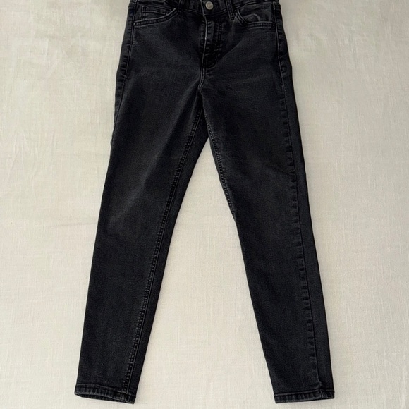 Classic Black Women's Jeans - Picture 2 of 7